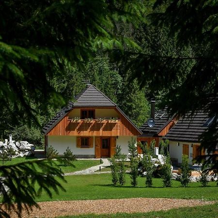 Julian Village Lepena Soca Ngoại thất bức ảnh