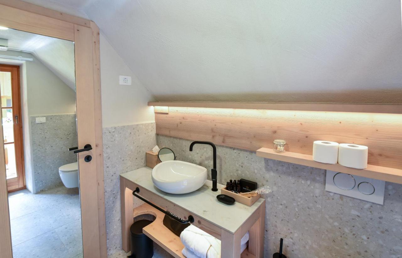 Julian Village Lepena Soca Ngoại thất bức ảnh