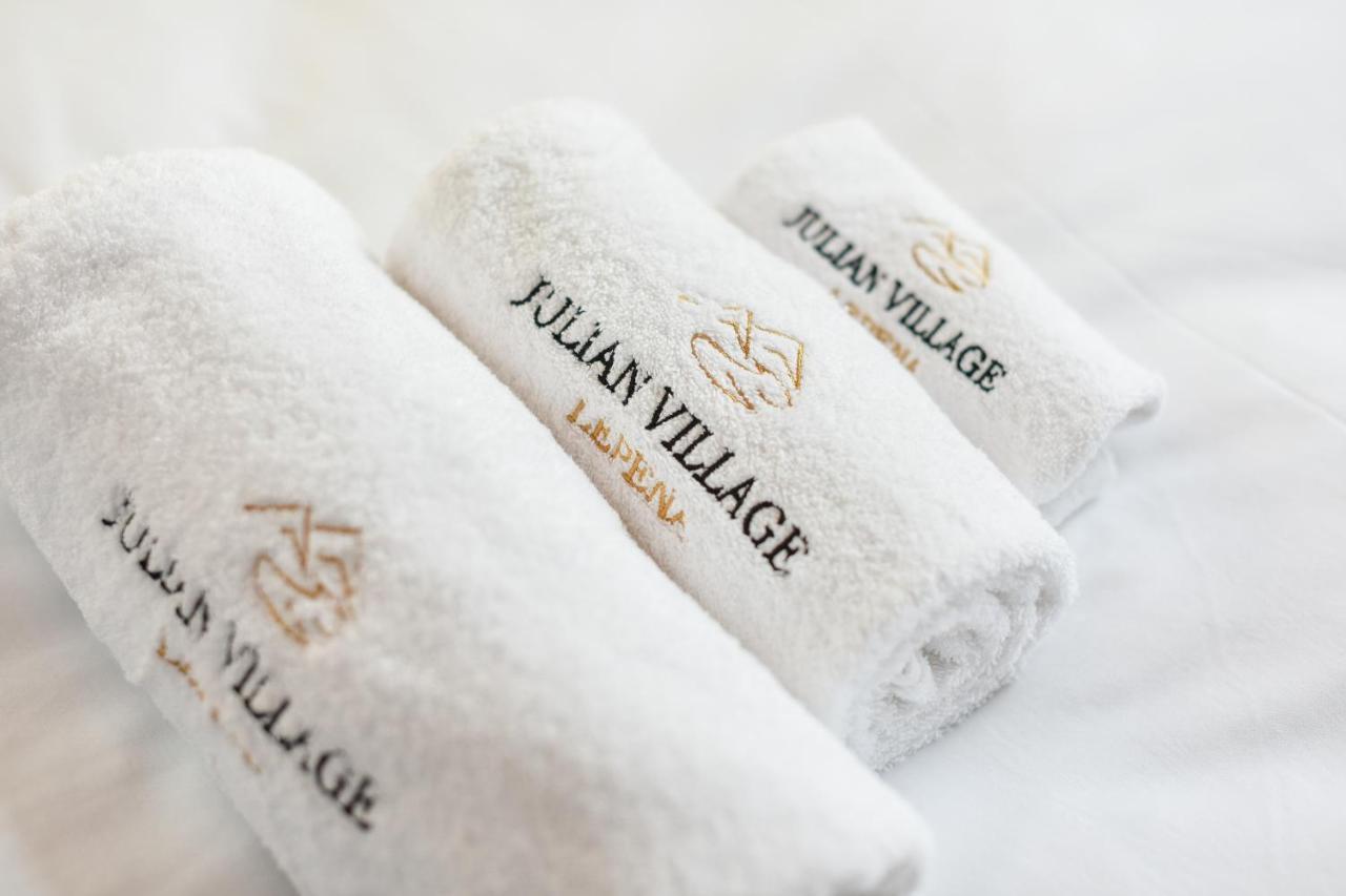 Julian Village Lepena Soca Ngoại thất bức ảnh