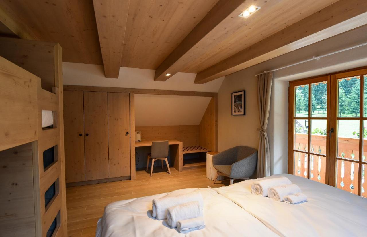 Julian Village Lepena Soca Ngoại thất bức ảnh